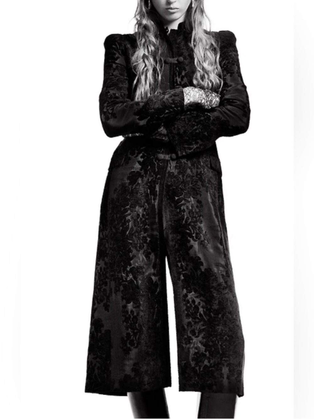 ZARA-ZW COLLECTION LIMITED EDITION VELVET JACQUARD COAT